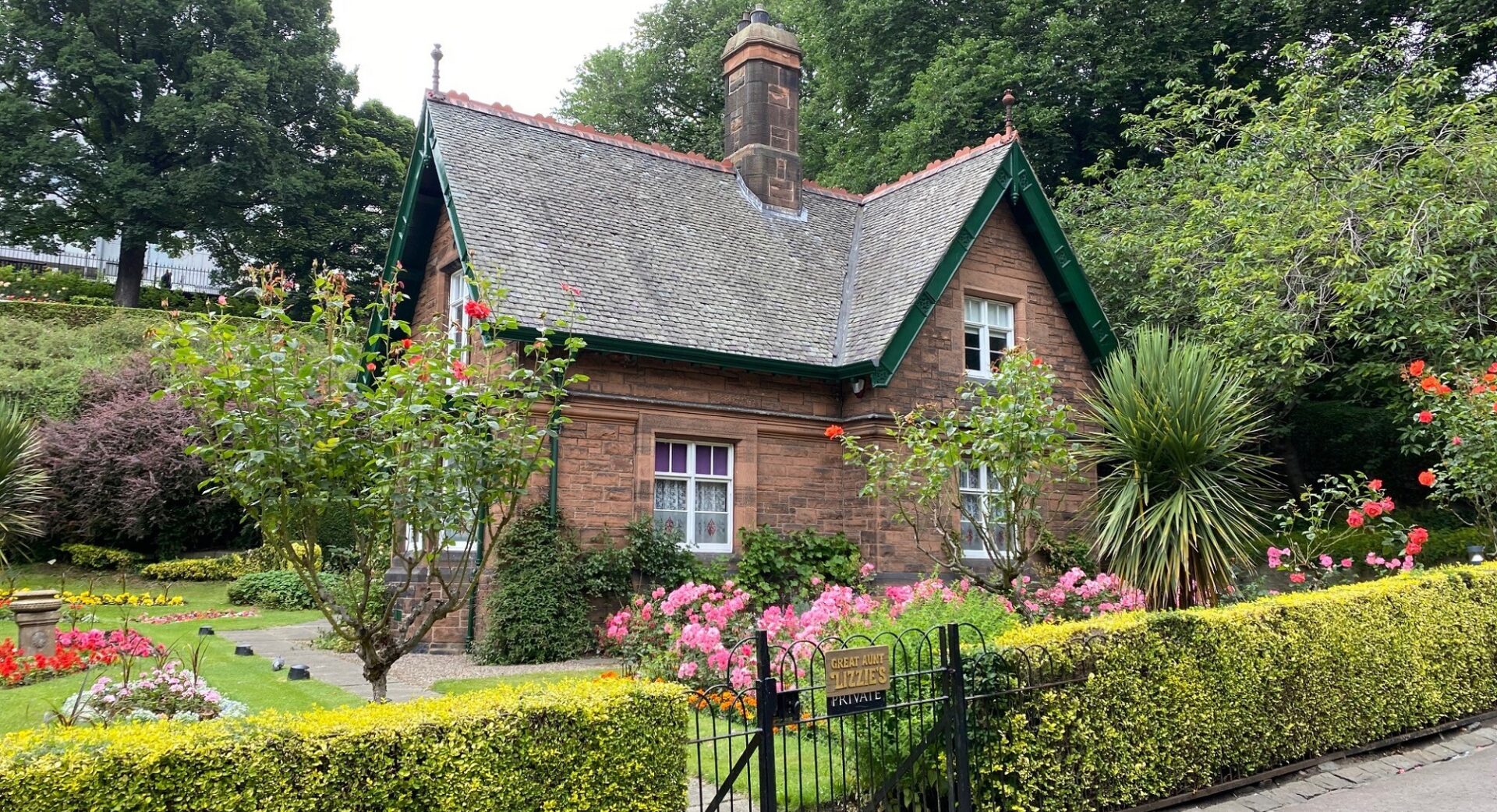 Gardeners Cottage West Princes Street Gardens