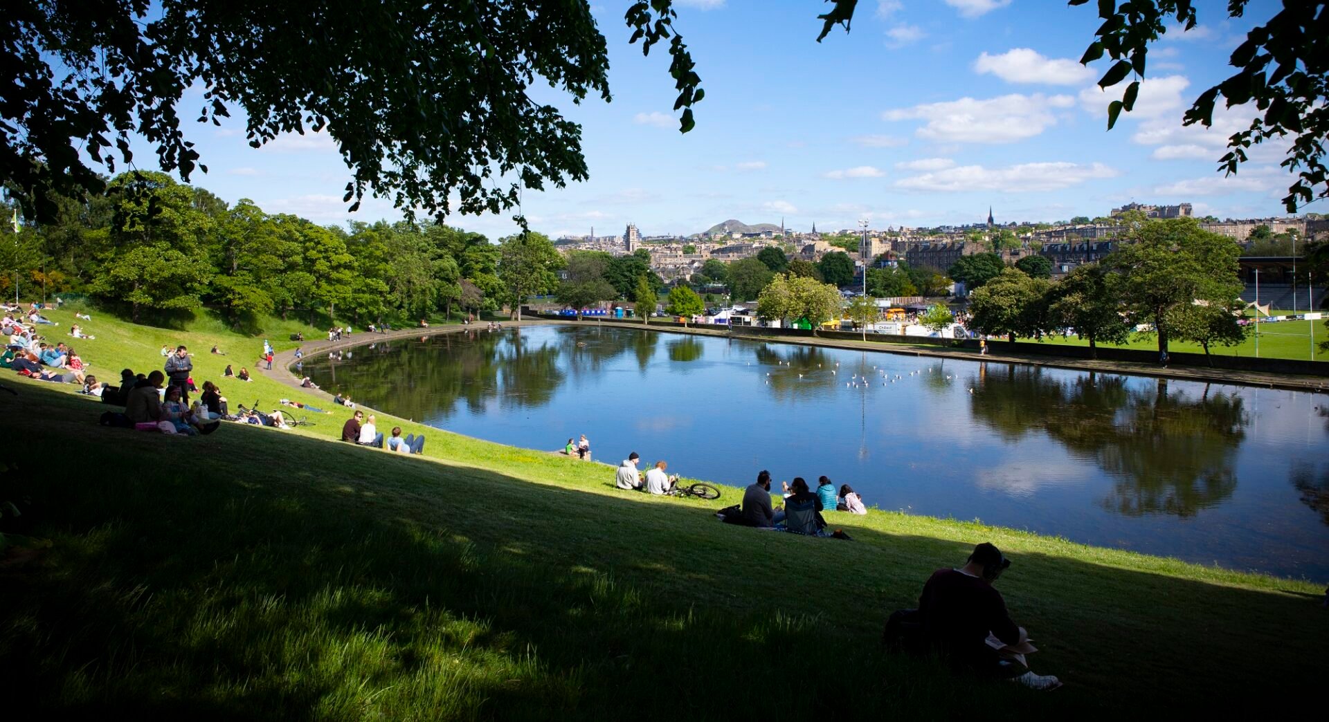 Inverleith Park on a sunny day