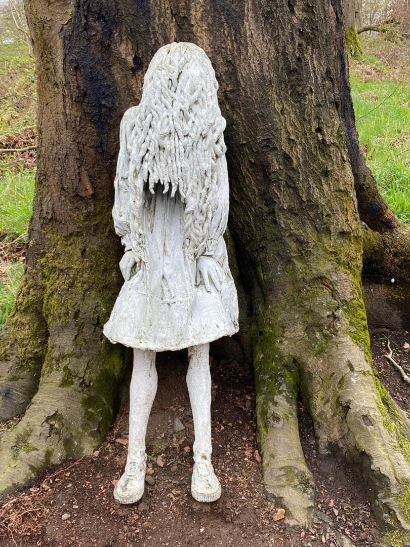 Sculpture of Weeping Girls at Jupiter Artland