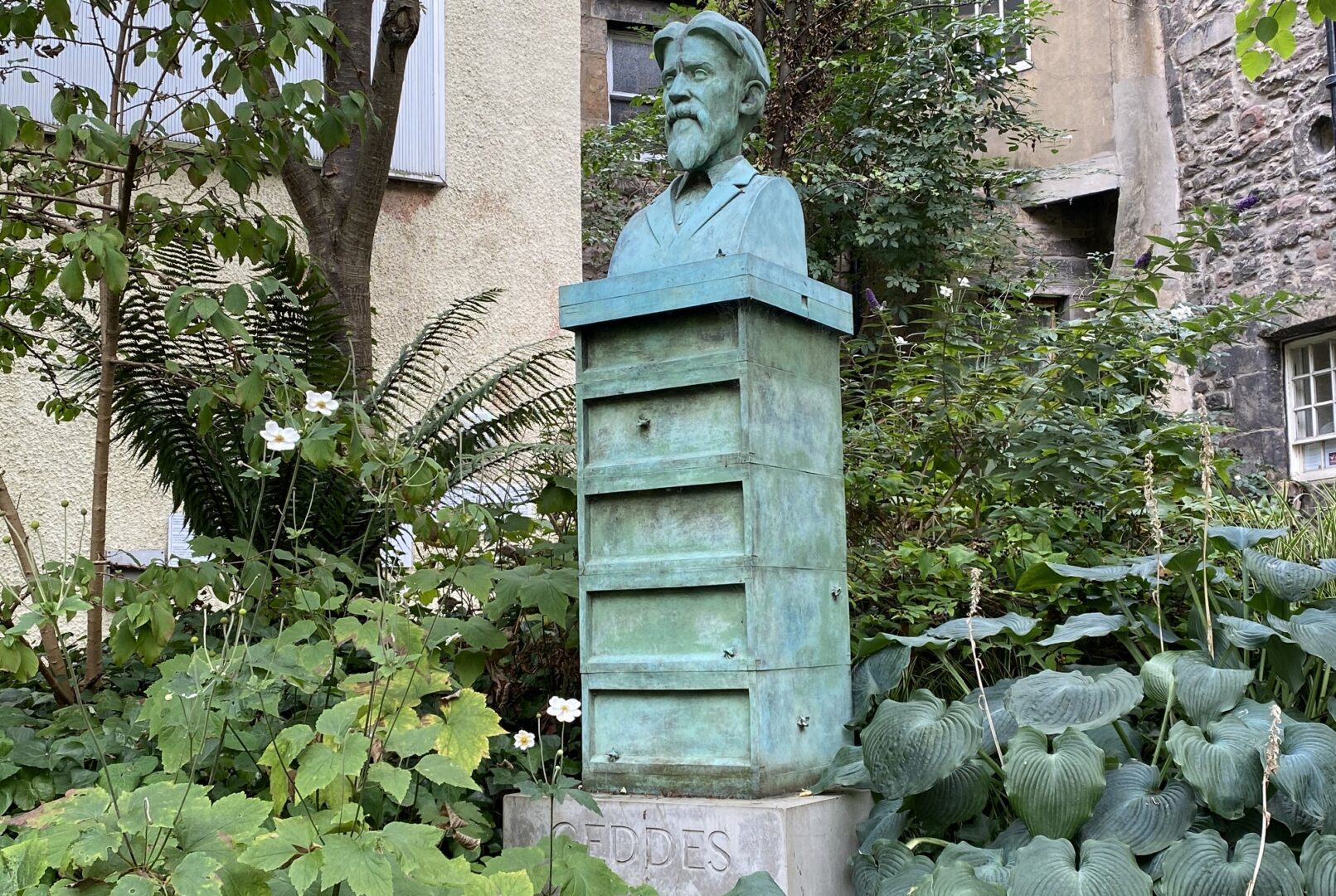 Sandeman House Garden Statue