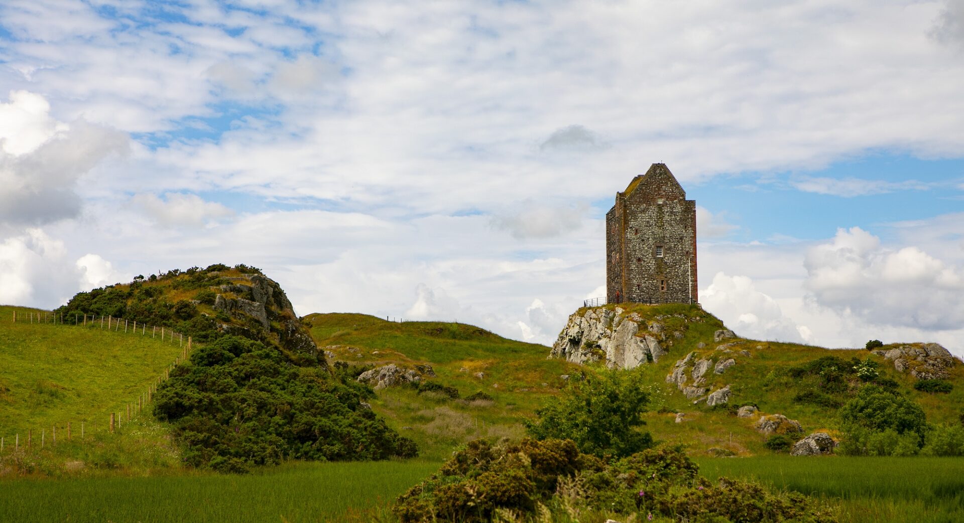 Smailholm Tower
