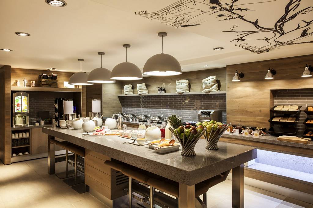 Breakfast Buffet at ibis Edinburgh Centre South Bridge