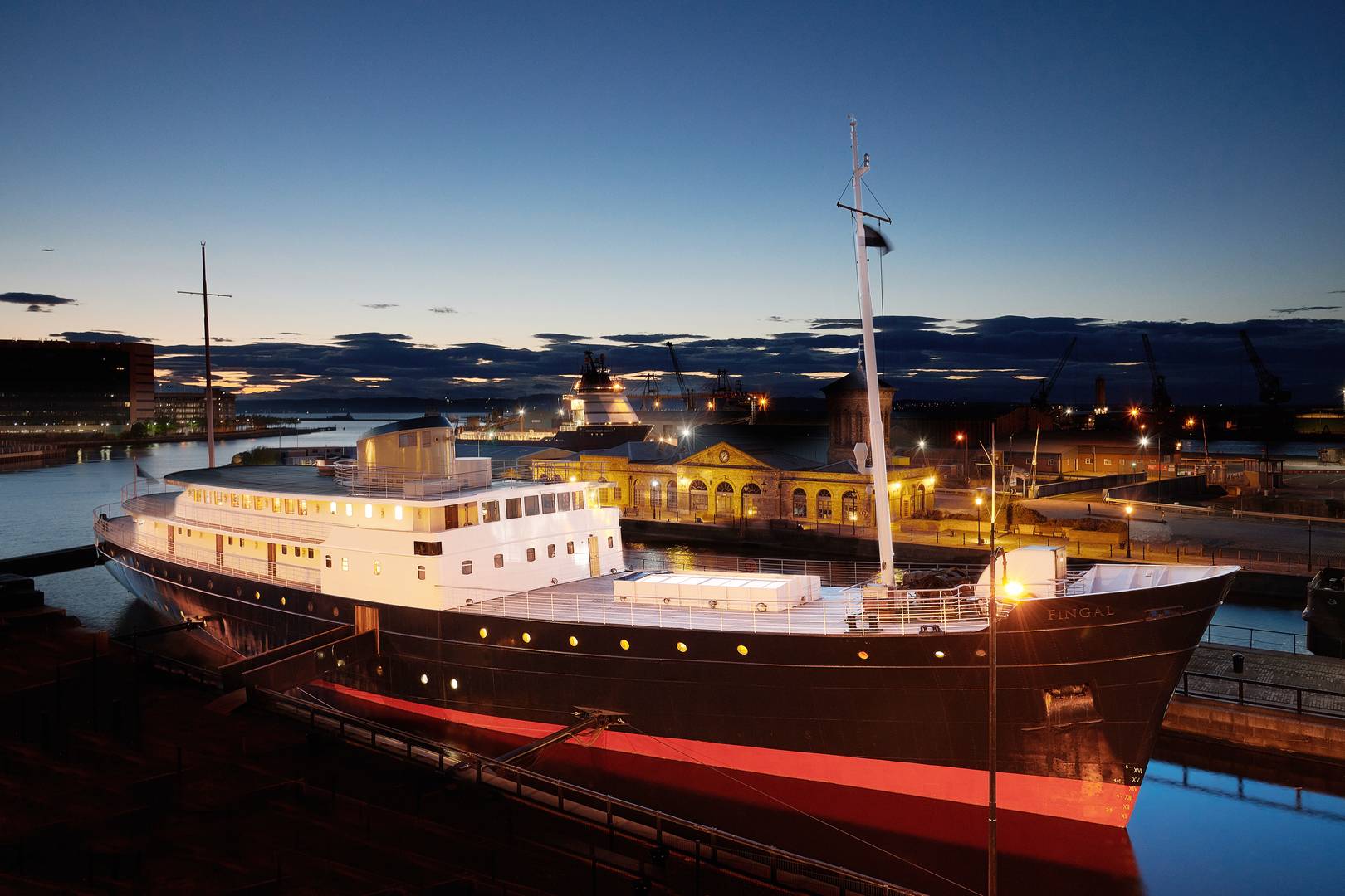 The exterior of Fingal. 