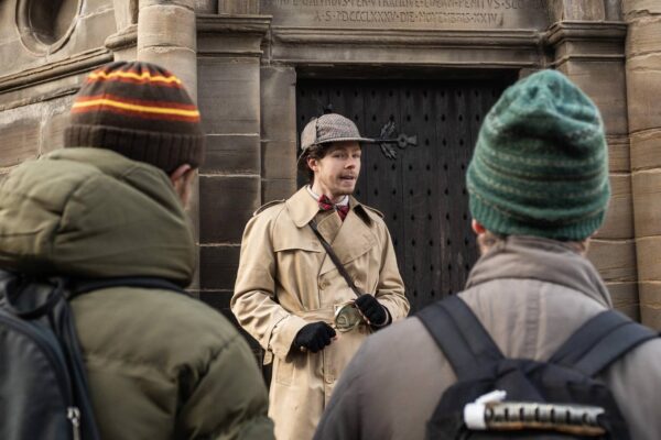 Historic Gems Tour Guide with Tour Group