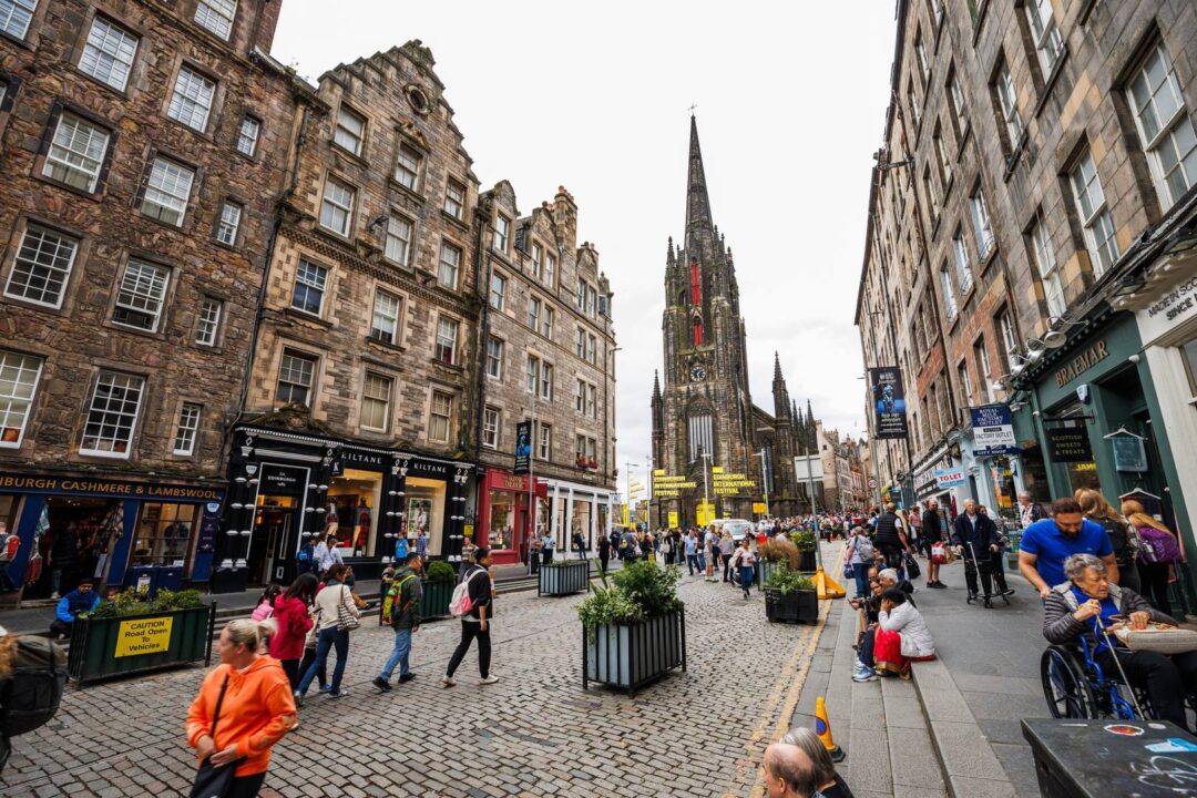 Royal Mile with The Hub,© Andrew Perry