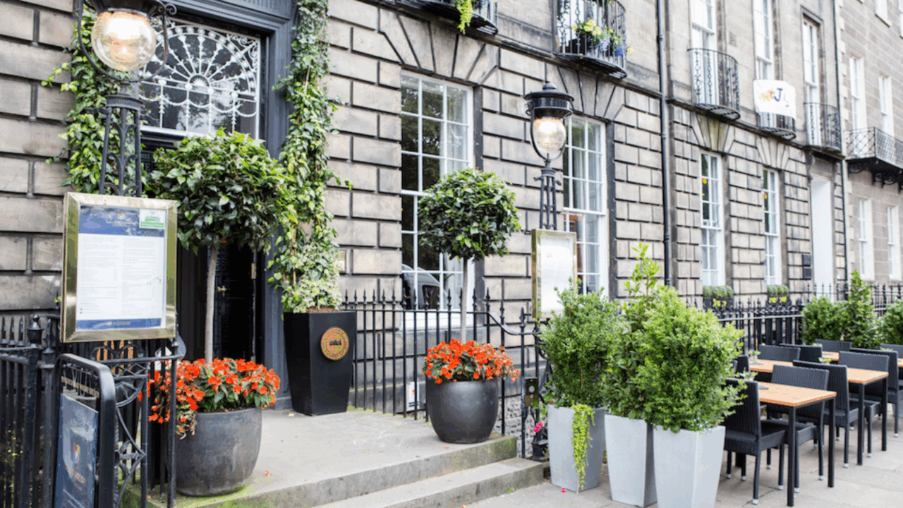 Exterior of The Scotch Malt Whisky Society, Queen Street